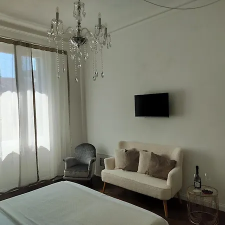 Paoletti Apartment
